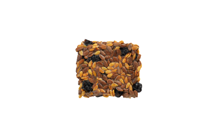 Photo of Cinnamon and Currants Flackers flaxseed cracker